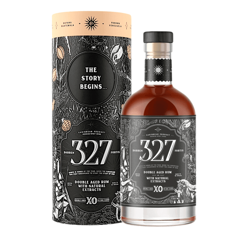 Double-aged rum bottle and gift box from the Gift Box Collection by Alcozon.