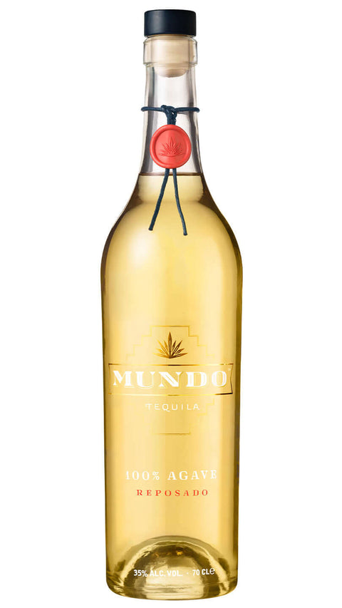 Mundo Reposado Tequila 700ml bottle, 35% alcohol, 100% blue agave, golden color, Mexico