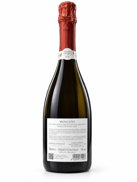 Bottle of Albino Armani Moscato Spumante Sweet 750ml, an Italian sparkling white wine with gentle sweetness and aromatic fruit flavor.