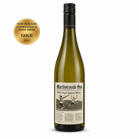 Marlborough Sun Sauvignon Blanc Dry White Wine 2025 750ml 12%; front bottle with Gold · New Zealand International Wine Show · 2025 medal badge.