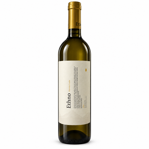 Ethno Manavi Cuvée 2025 dry white wine front bottle on white background / ეთნო მანავის კიუვე 2025 თეთრი მშრალი ღვინო, წინა მხარე თეთრ ფონზე