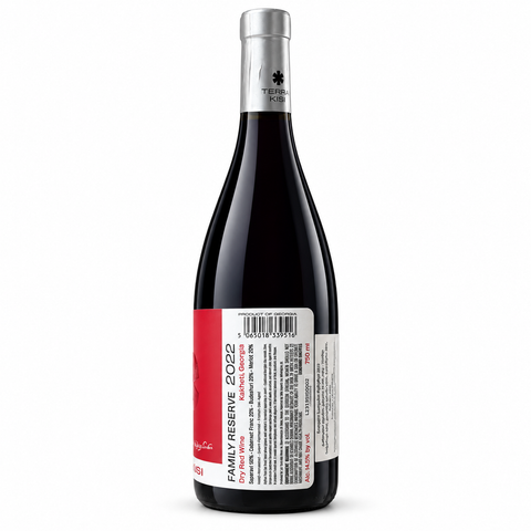 Terra Kisi Family Reserve 2022 dry red wine back label on white background / ტერა ქისი საოჯახო რეზერვი 2022 წითელი მშრალი ღვინო, უკანა ეტიკეტი თეთრ ფონზე