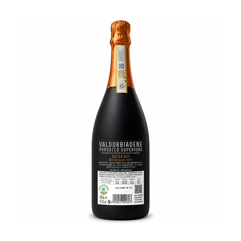 Rear view of Val d’Oca Valdobbiadene Prosecco Superiore DOCG Extra Dry Millesimato 2025, 750 ml, 11.5% ABV, on a white background.