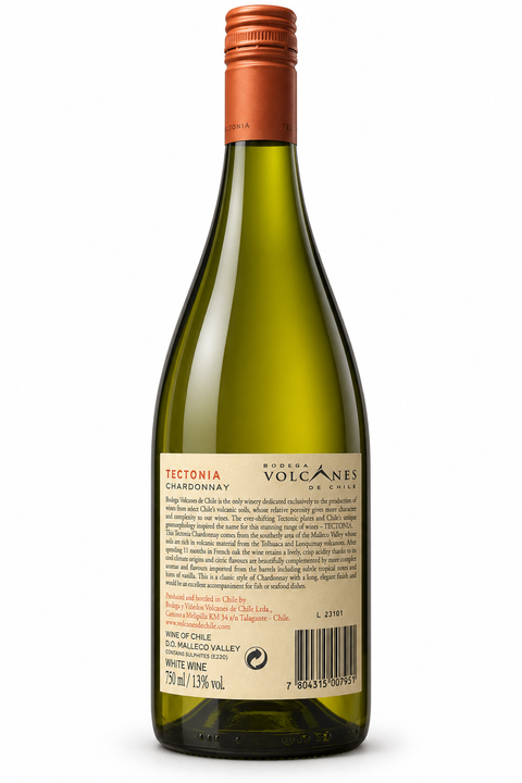 Volcanes Tectonia Chardonnay 2021 Dry white wine, 750ml bottle from Chile with elegant label and screw cap.